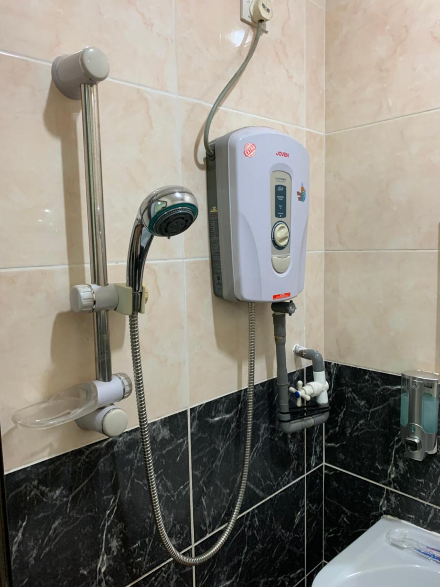 Hotel Bajet Pulai Ipoh Exteriör bild