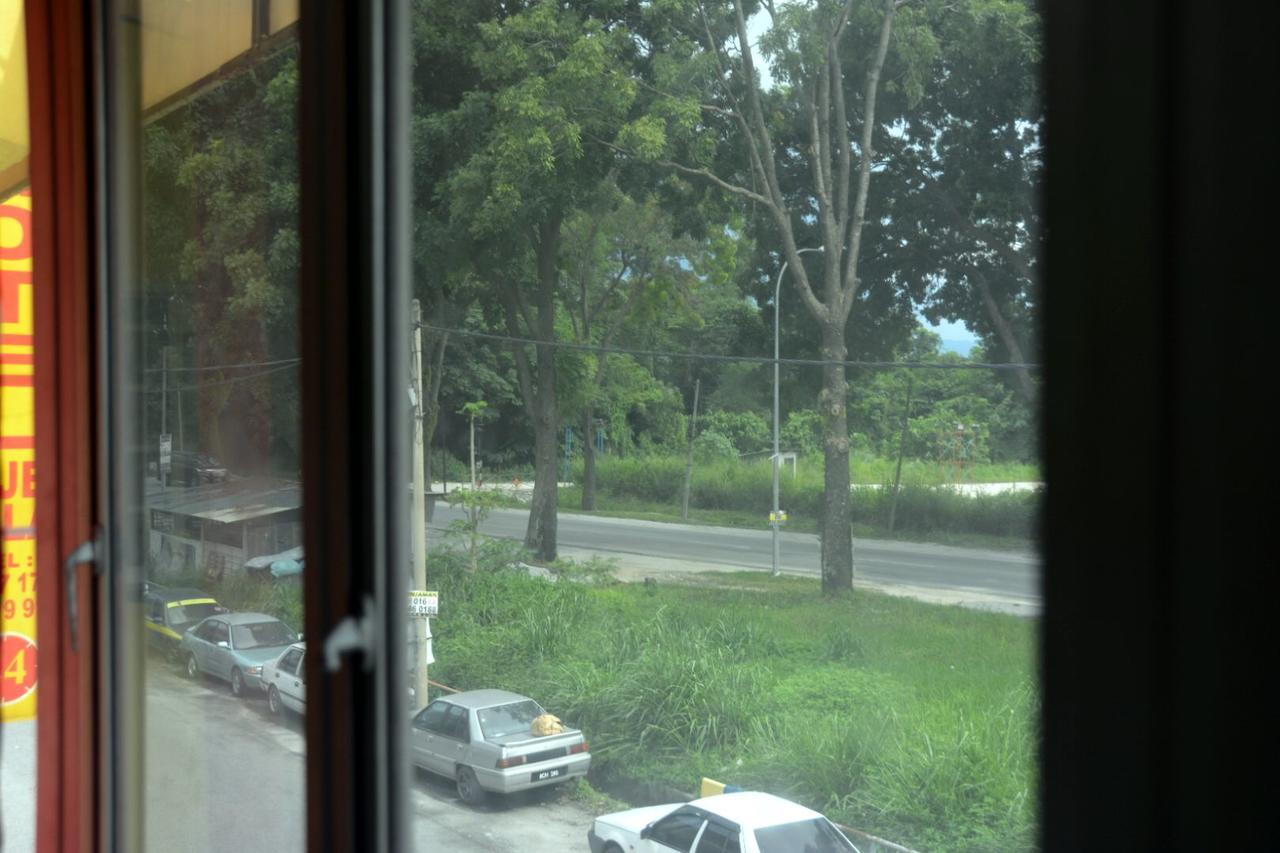 Hotel Bajet Pulai Ipoh Exteriör bild